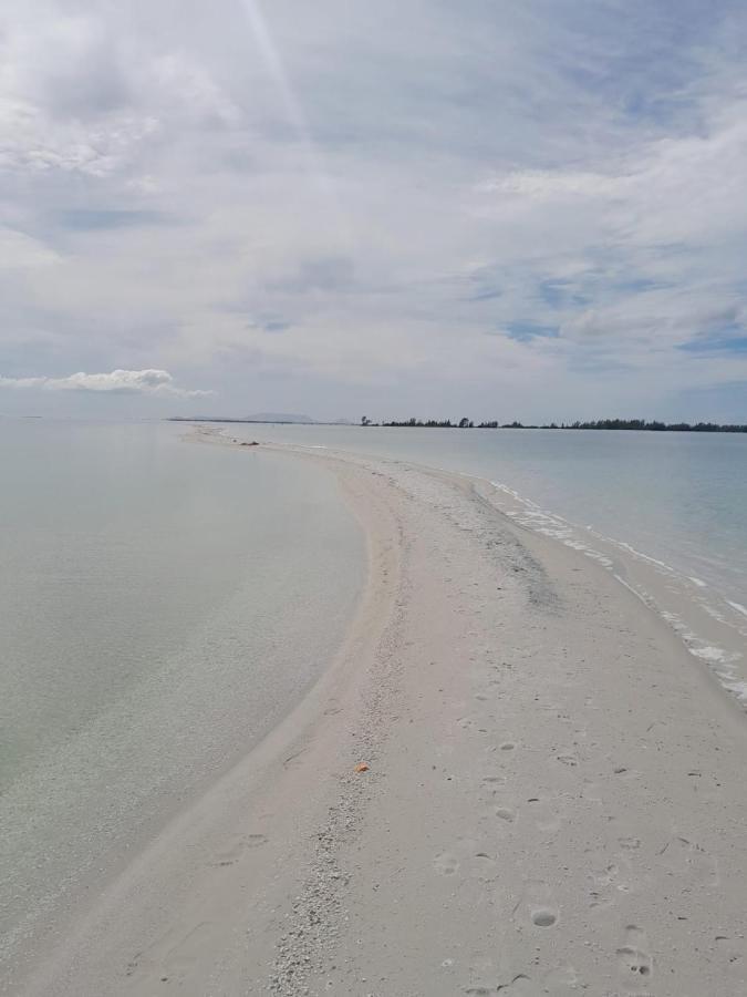 Praia Seca, 10 Pessoas, Em Frente A Lagoa Do Tome Araruama Dış mekan fotoğraf